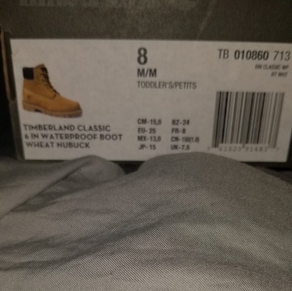 Timberland Boots - Picture 6 of 6